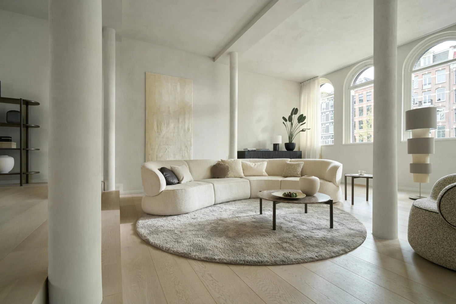 Designer Upholstered Furniture – Luxury Chairs, Sofas & Ottomans - Schweizer Wohnkonzept